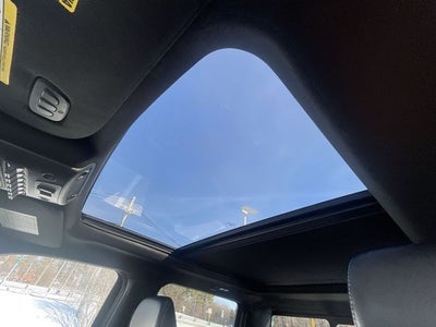 2022 Ford F-350SD Lariat