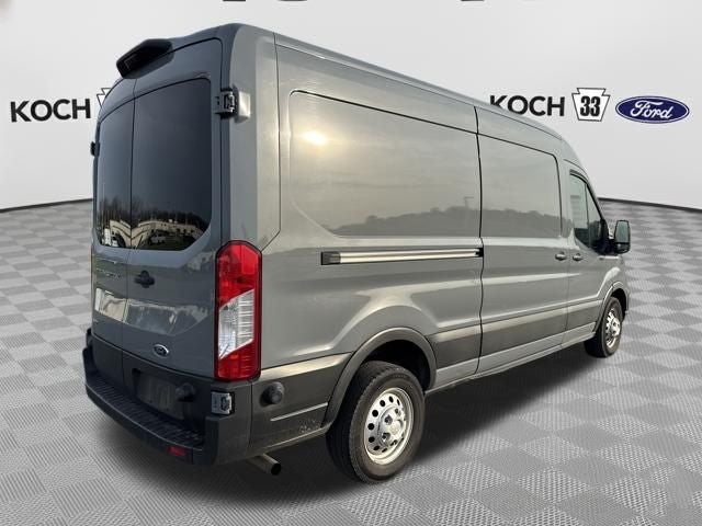 2022 Ford Transit-250 Base