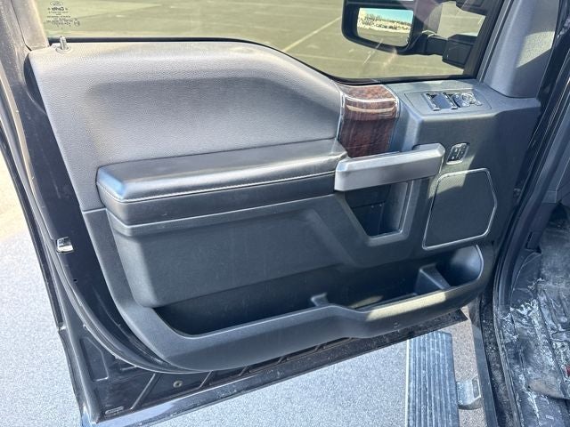 2015 Ford F-150 Platinum