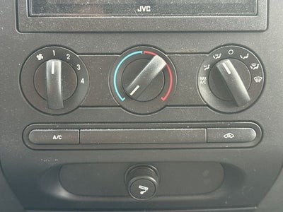 2005 Ford F-150 XL