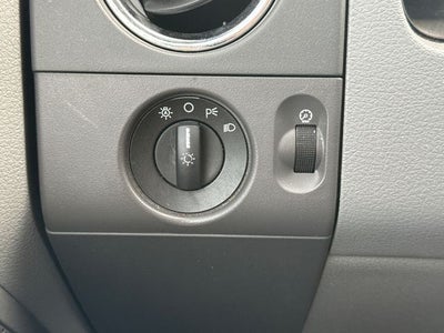 2005 Ford F-150 XL