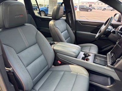 2025 GMC Acadia AT4