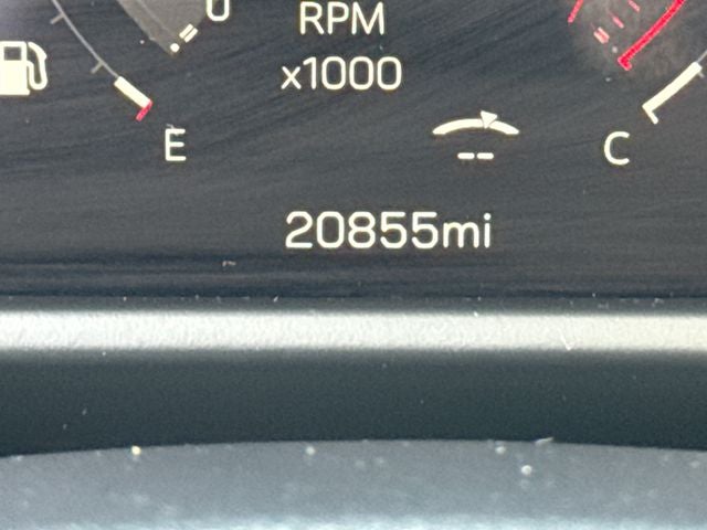 2025 GMC Acadia AT4