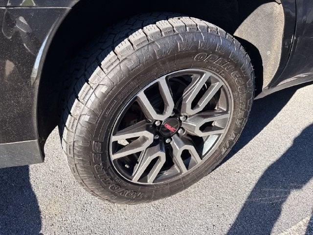 2022 GMC Yukon AT4