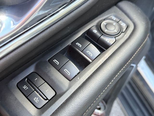 2021 GMC Yukon XL AT4