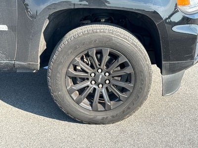 2022 GMC Canyon Elevation Standard