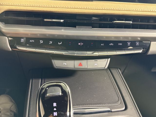 2024 Cadillac XT4 Luxury