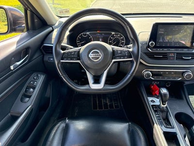 2020 Nissan Altima 2.5 SR