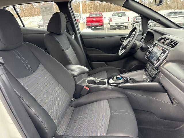 2023 Nissan Leaf SV Plus