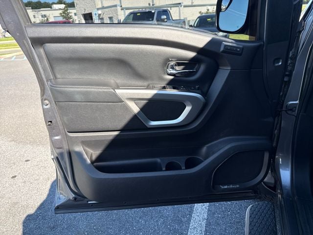 2018 Nissan Titan SL