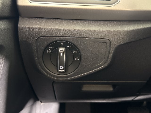 2018 Volkswagen Atlas 3.6L V6 SE w/Technology
