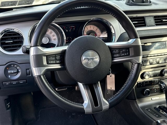 2011 Ford Mustang V6 Premium