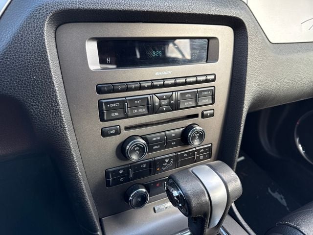 2011 Ford Mustang V6 Premium