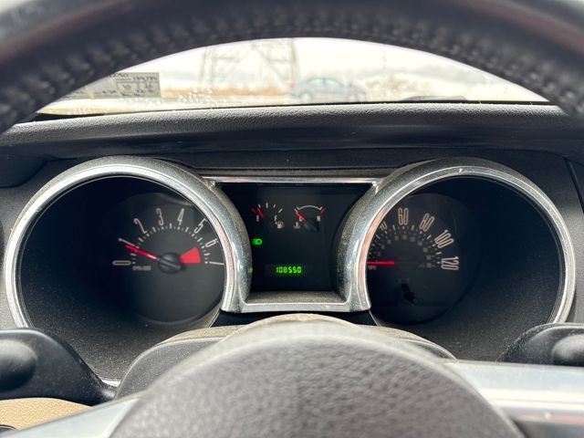 2008 Ford Mustang V6 Deluxe