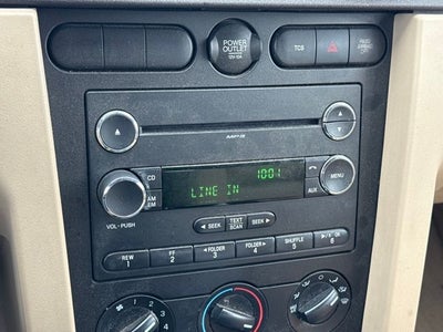 2008 Ford Mustang V6 Deluxe