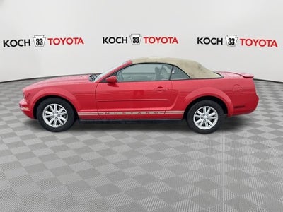 2008 Ford Mustang V6 Deluxe