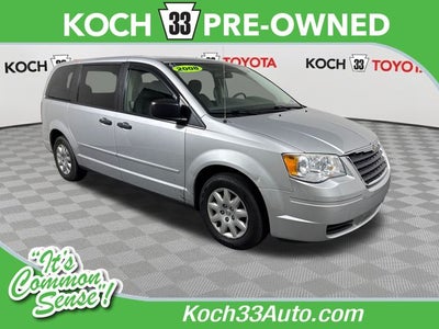 2008 Chrysler Town & Country LX