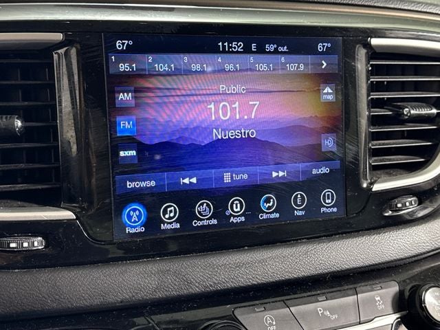 2017 Chrysler Pacifica Touring L