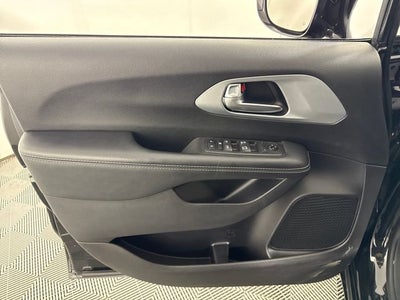 2020 Chrysler Pacifica Touring