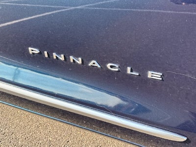 2023 Chrysler Pacifica Hybrid Pinnacle