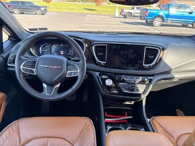 2023 Chrysler Pacifica Hybrid Pinnacle