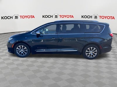 2023 Chrysler Pacifica Hybrid Pinnacle