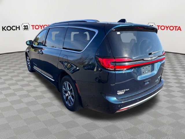 2023 Chrysler Pacifica Hybrid Pinnacle