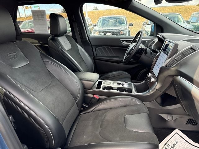2021 Ford Edge ST