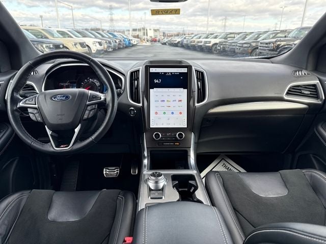 2021 Ford Edge ST
