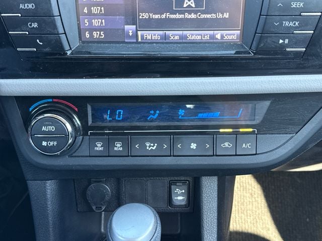 2016 Toyota Corolla LE