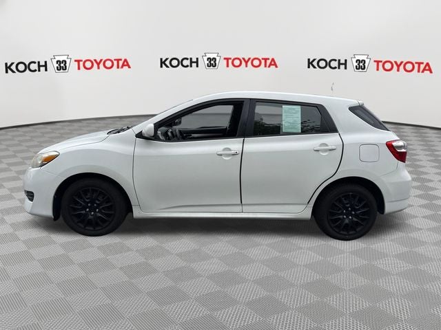 2009 Toyota Matrix Base