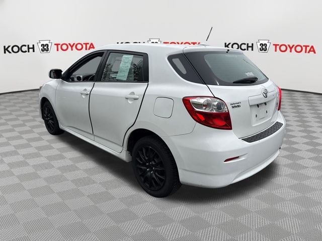 2009 Toyota Matrix Base
