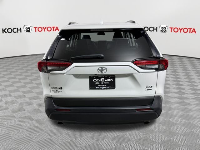 2024 Toyota RAV4 XLE Premium