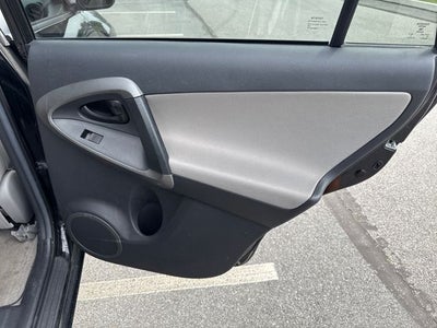 2009 Toyota RAV4 Base