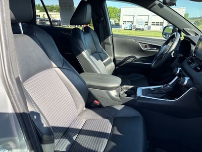 2021 Toyota RAV4 Hybrid XSE