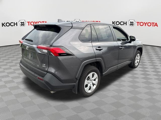2024 Toyota RAV4 LE