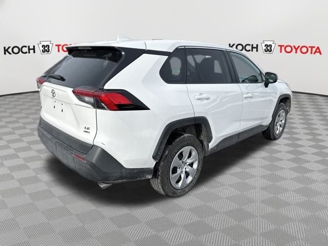 2024 Toyota RAV4 LE
