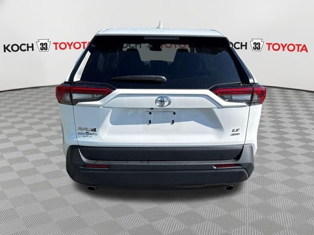 2023 Toyota RAV4 LE