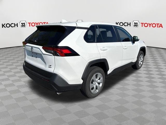 2023 Toyota RAV4 LE