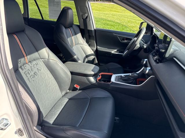 2023 Toyota RAV4 Adventure