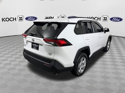 2020 Toyota RAV4 XLE