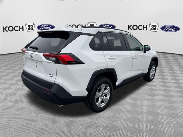 2020 Toyota RAV4 XLE