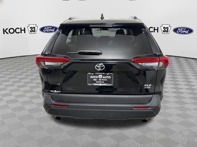 2020 Toyota RAV4 XLE