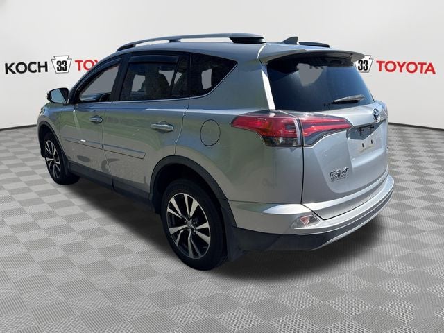 2017 Toyota RAV4 XLE