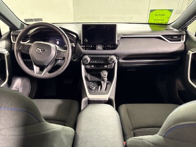 2024 Toyota RAV4 Hybrid SE