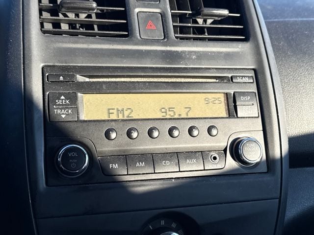 2015 Nissan Versa 1.6 S Plus