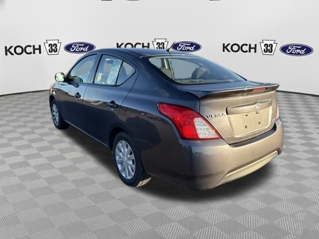 2015 Nissan Versa 1.6 S Plus