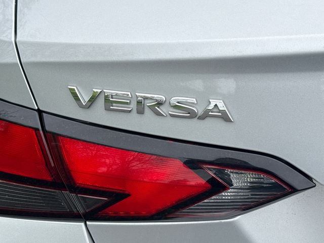 2021 Nissan Versa 1.6 SV