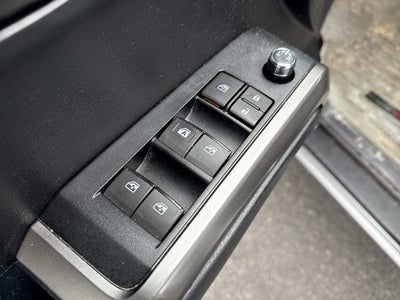 2017 Toyota Tacoma SR5 V6