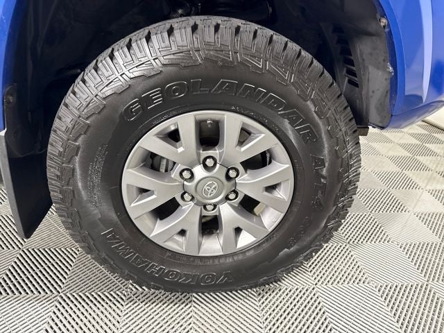 2017 Toyota Tacoma Limited V6